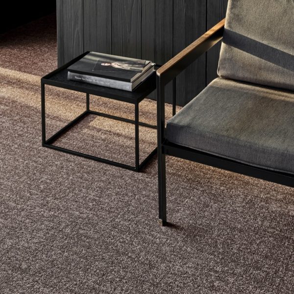 IVC CARPET TILES C243 IMPERFECTION GRIT 745, doos 4m2, 100x25cm, 8,6mm dik - Afbeelding 3