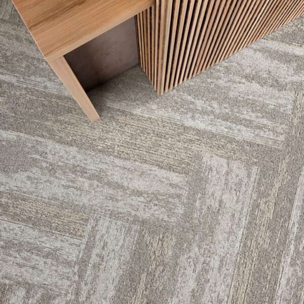 IVC CARPET TILES C051 RUDIMENTS METALLIC CLAY 964, doos 5m2, 100x25cm, 7,1mm dik - Afbeelding 4