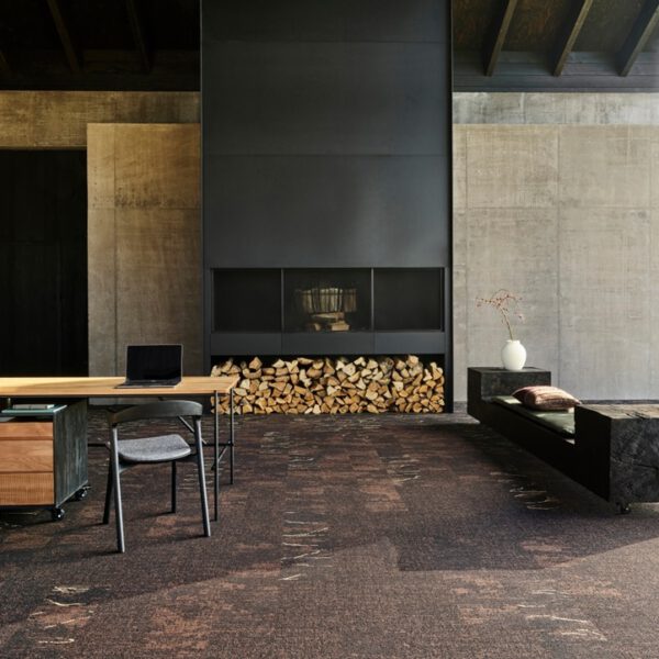 IVC CARPET TILES C245 IMPERFECTION RUPTURE 838, doos 4m2, 100x25cm, 8,7mm dik - Afbeelding 3