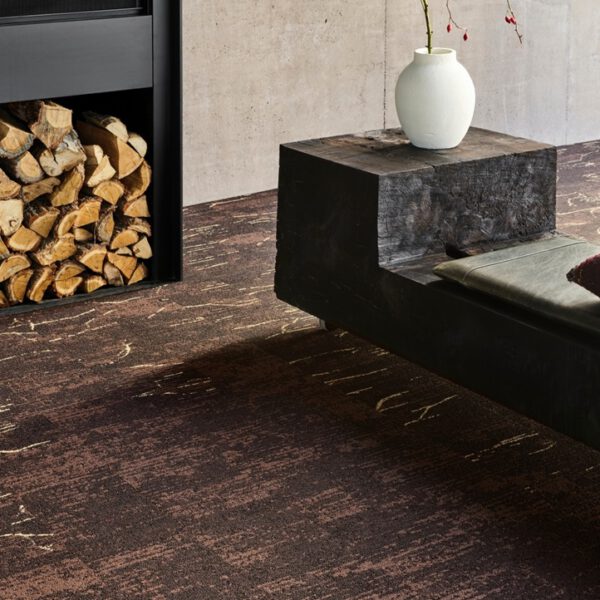 IVC CARPET TILES C245 IMPERFECTION RUPTURE 838, doos 4m2, 100x25cm, 8,7mm dik - Afbeelding 4